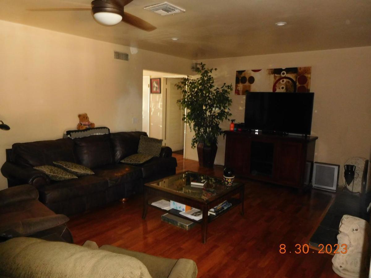 Nice Northridge 4-2-2 Pool Home Near Csun And Pierce College 洛杉矶 外观 照片